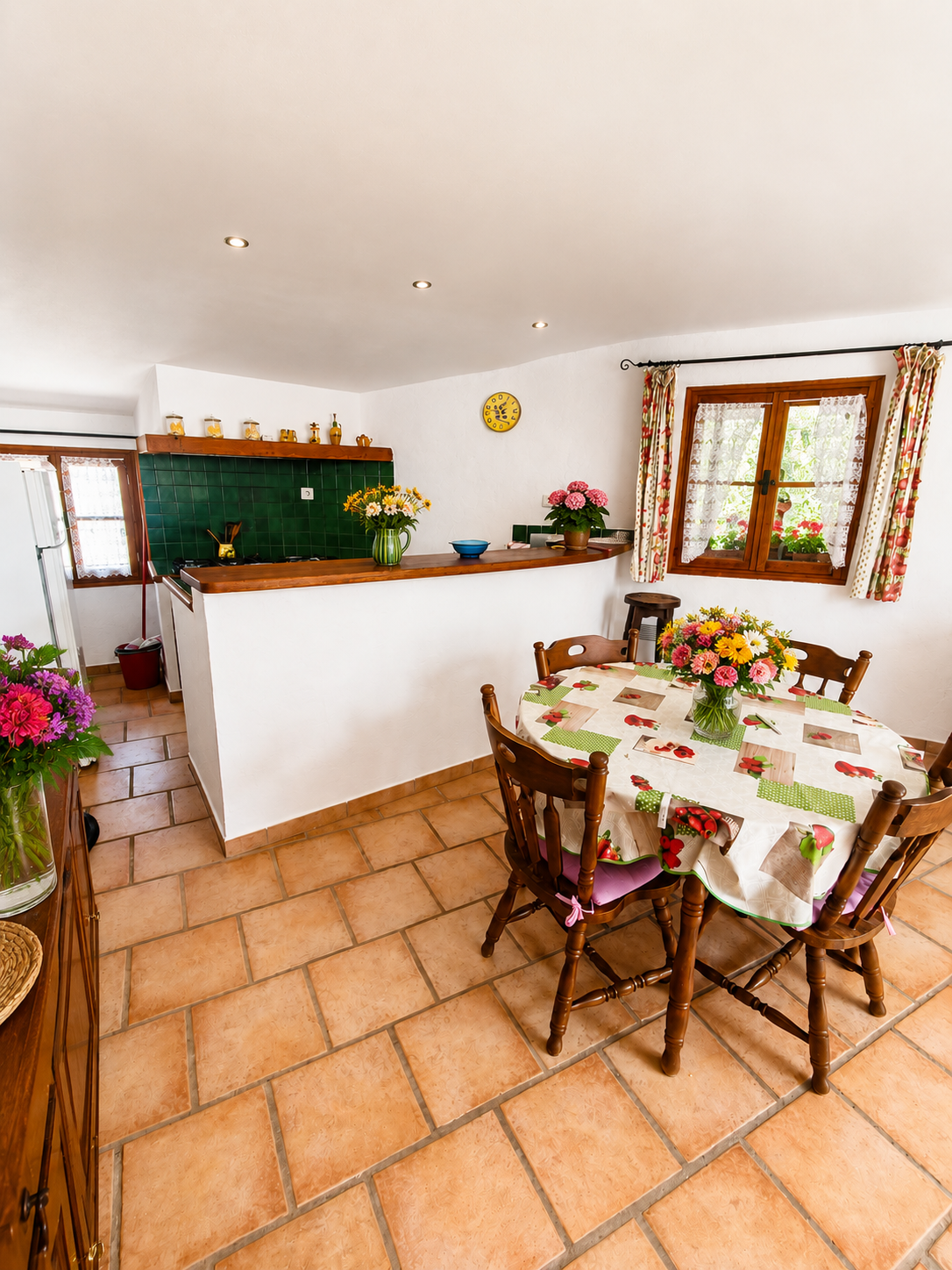 Charmante maison de village en pierre apparente
